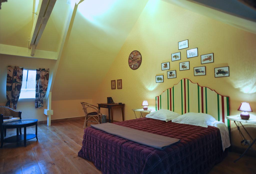 Villa L'Orangerie Du Grand Jardin Condé-sur-Seulles Habitación foto